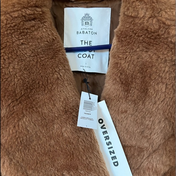 SOLD NWT Aritzia Babaton Teddy Coat - short - Picture 3 of 6